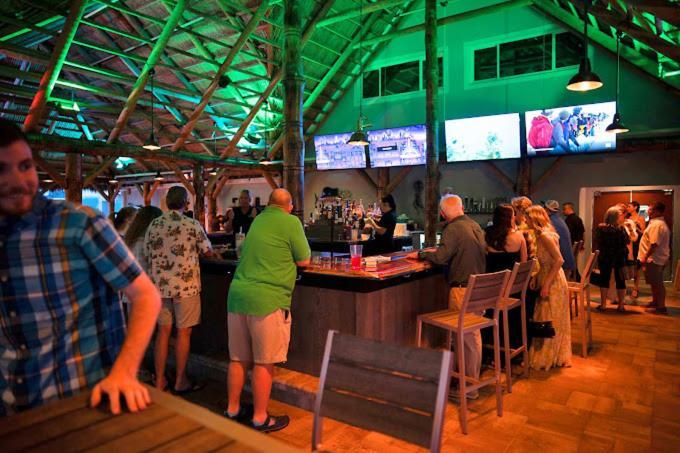 Cape Crossing Resort & Marina Merritt Island Bagian luar foto