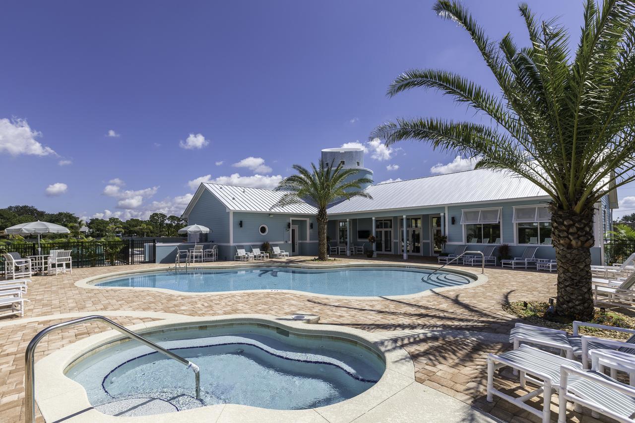 Cape Crossing Resort & Marina Merritt Island Bagian luar foto