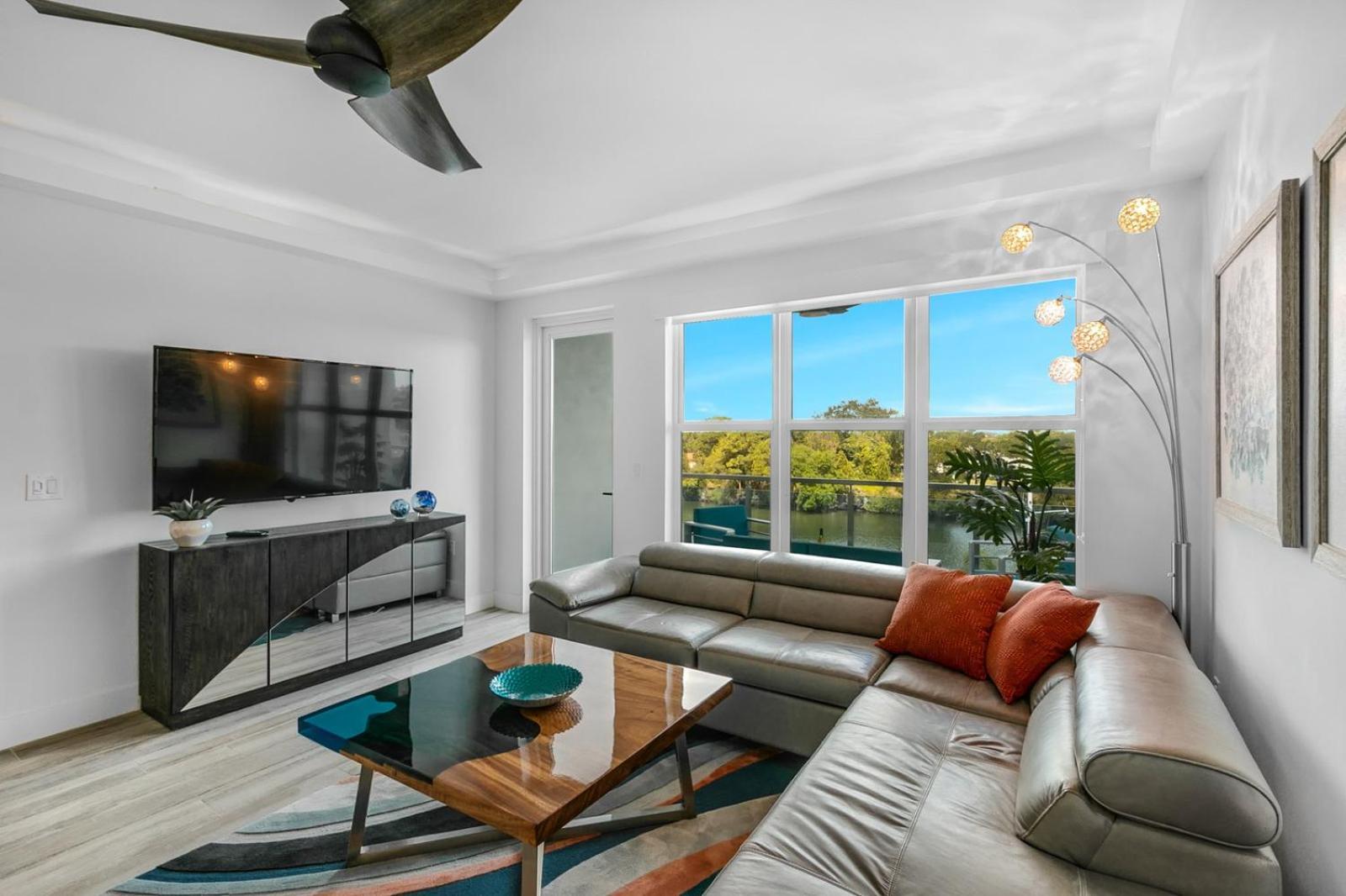 Cape Crossing Resort & Marina Merritt Island Bagian luar foto