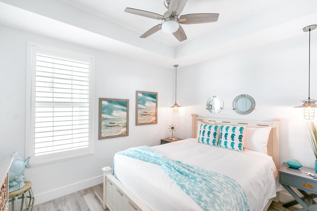 Cape Crossing Resort & Marina Merritt Island Bagian luar foto