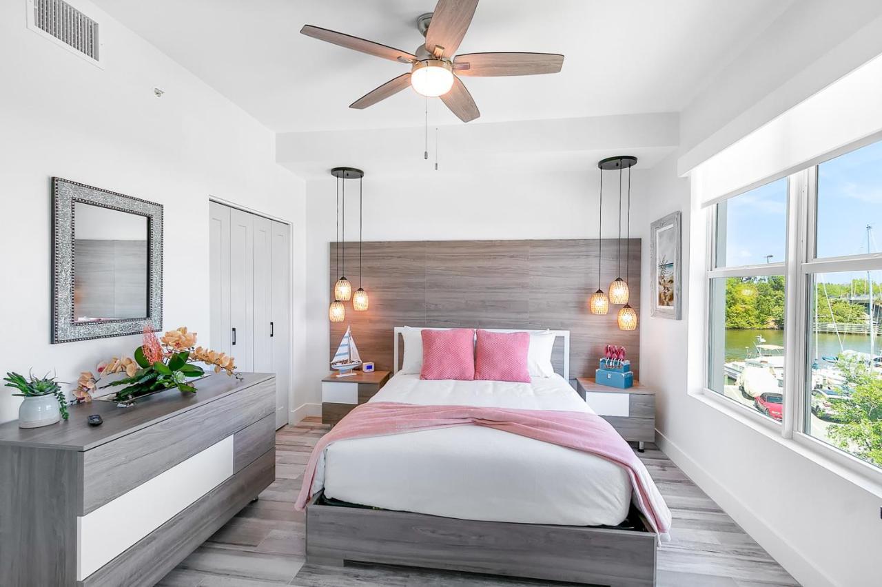Cape Crossing Resort & Marina Merritt Island Bagian luar foto